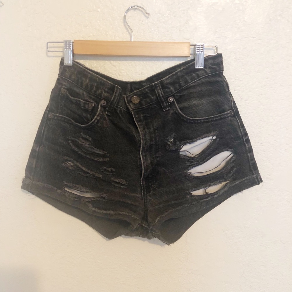 Levi’s black denim shorts